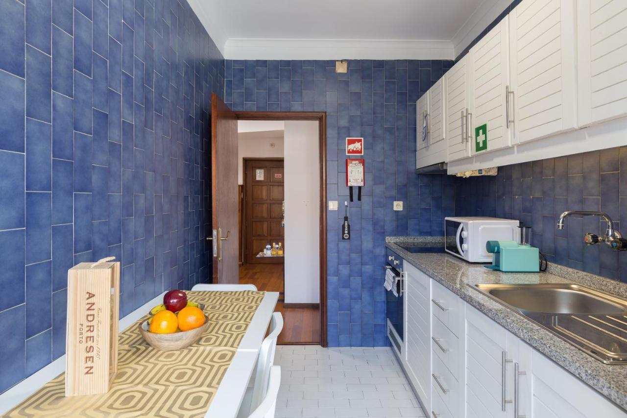 Apartamento Host Wise - Comfy Bright Flats With Netflix OOporto Exterior foto