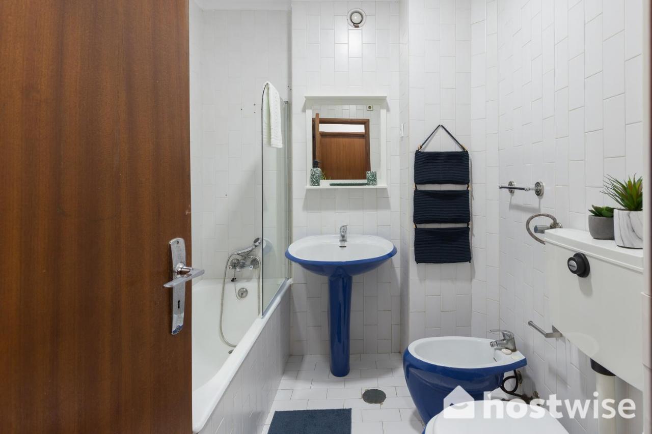 Apartamento Host Wise - Comfy Bright Flats With Netflix OOporto Exterior foto