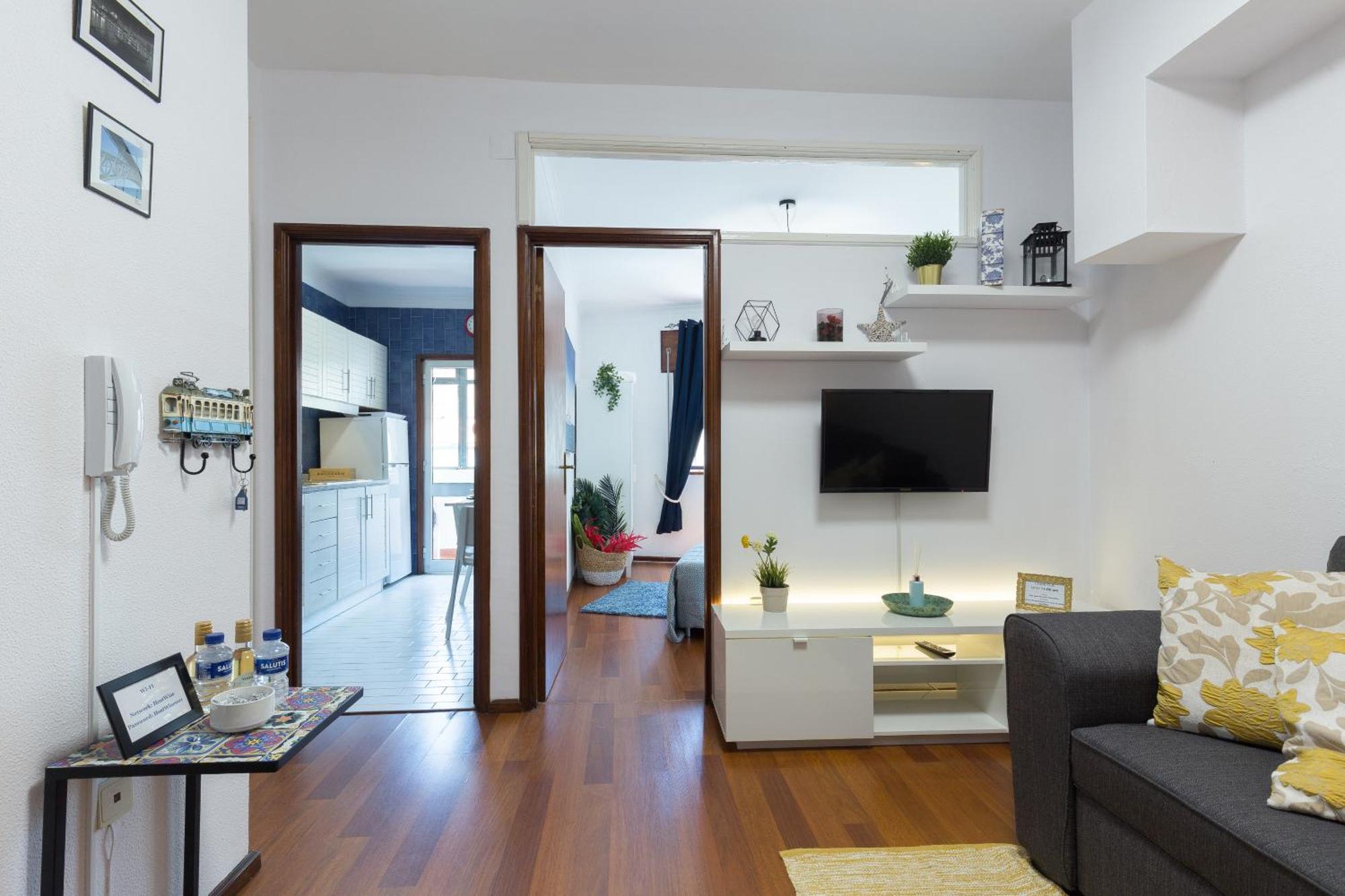 Apartamento Host Wise - Comfy Bright Flats With Netflix OOporto Habitación foto