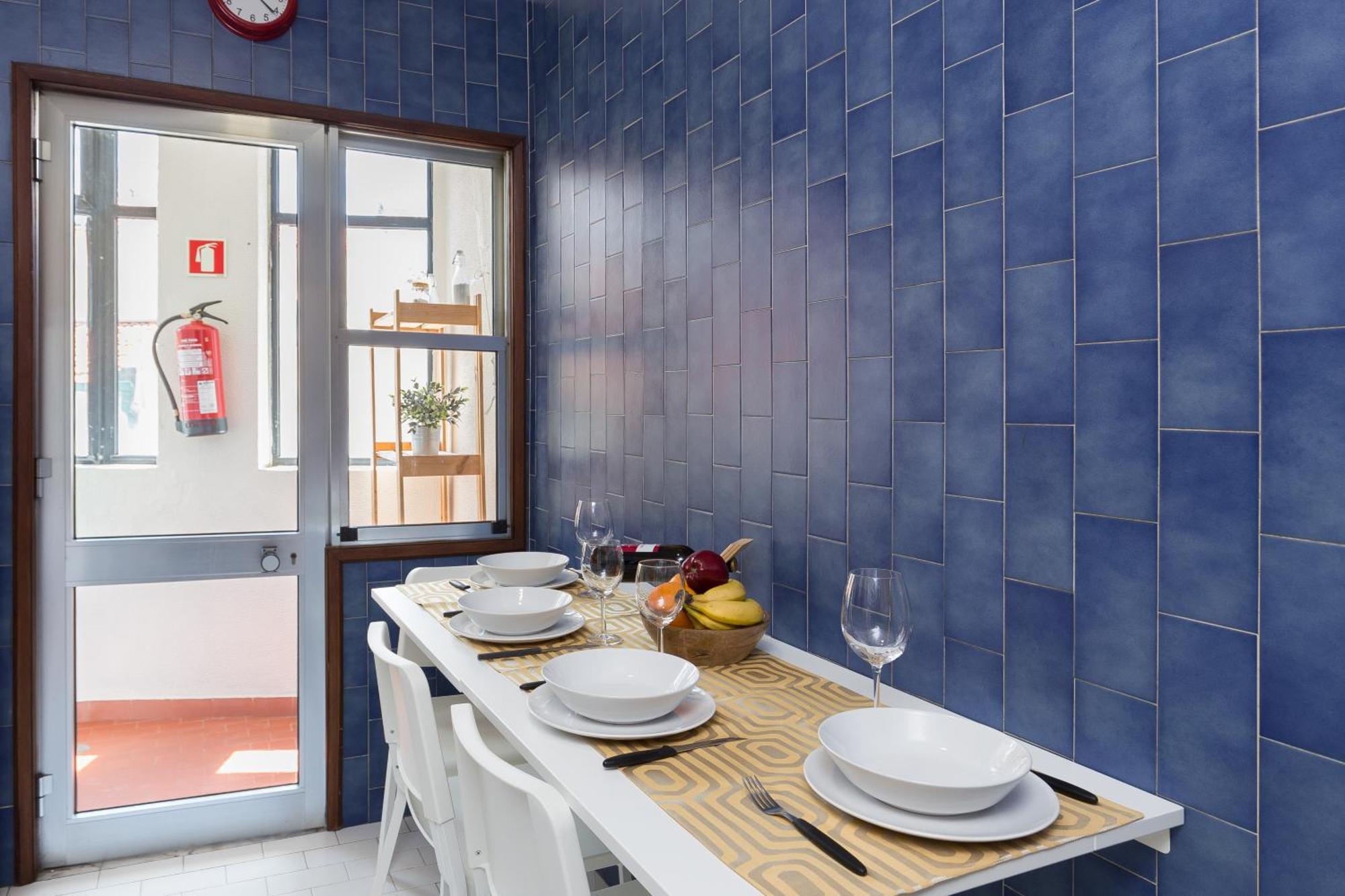 Apartamento Host Wise - Comfy Bright Flats With Netflix OOporto Habitación foto