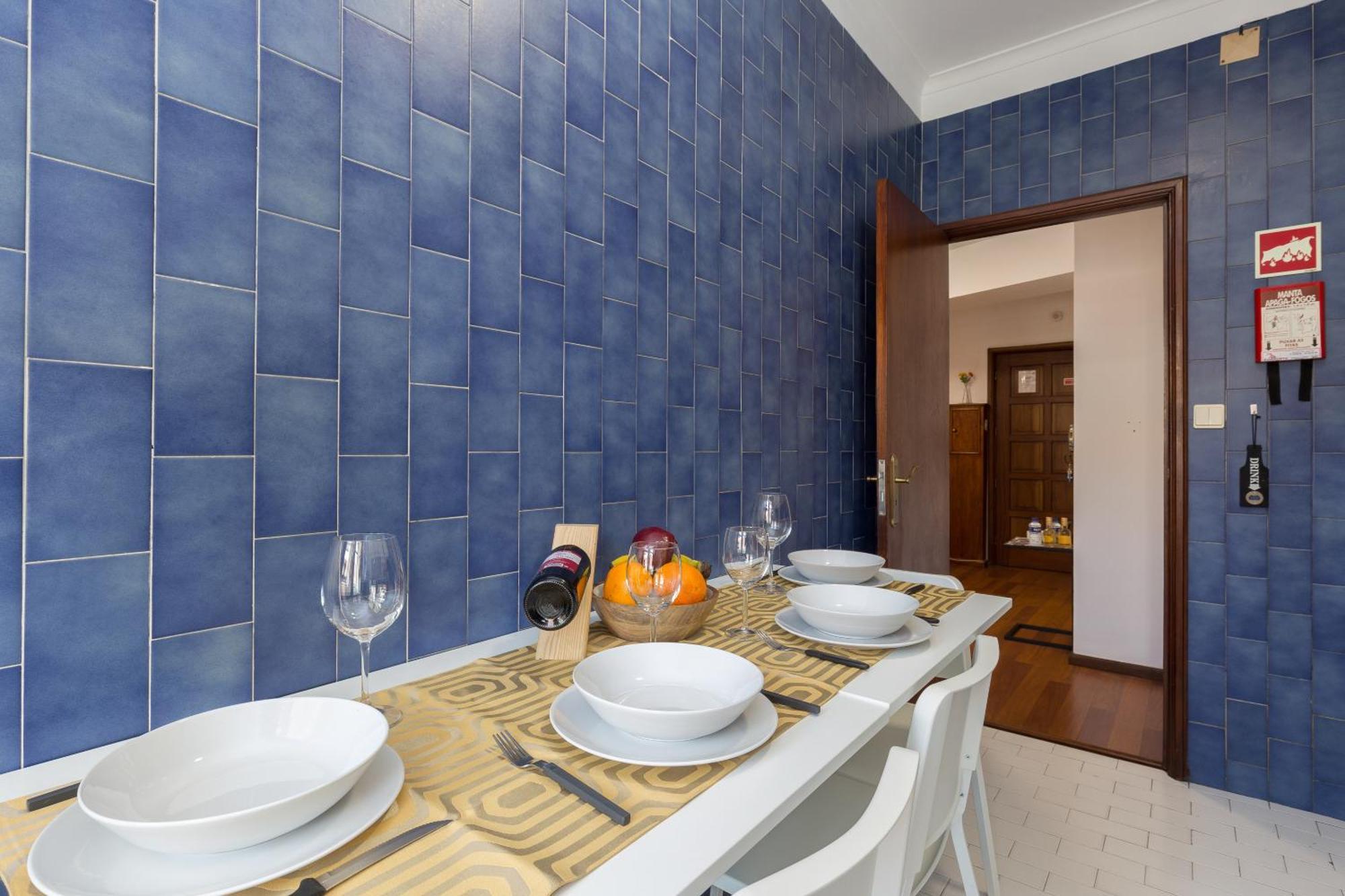 Apartamento Host Wise - Comfy Bright Flats With Netflix OOporto Habitación foto